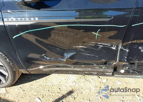 2024 Lincoln Nautilus Reserve from USA, damaged, VIN 5LMPJ8KAXRJ797597